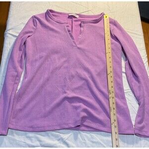 Zenana Thermal Waffle Knit Top Medium Purple Long Sleeve V-Neck Outdoor